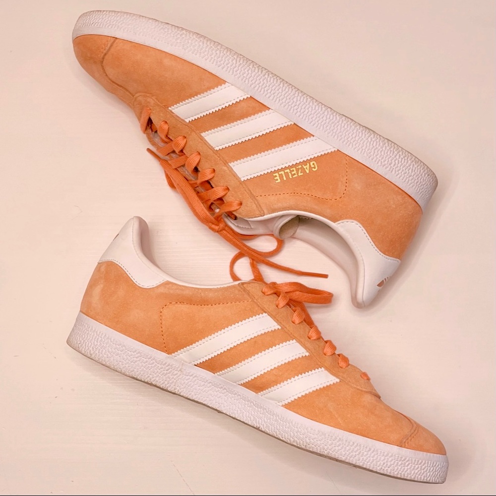 Adidas Gazelle sneaker shoes — Women’s size 8.5